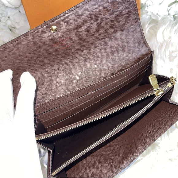 LIKE NEW LV DAMEIR EBENE - Picture 6 of 17